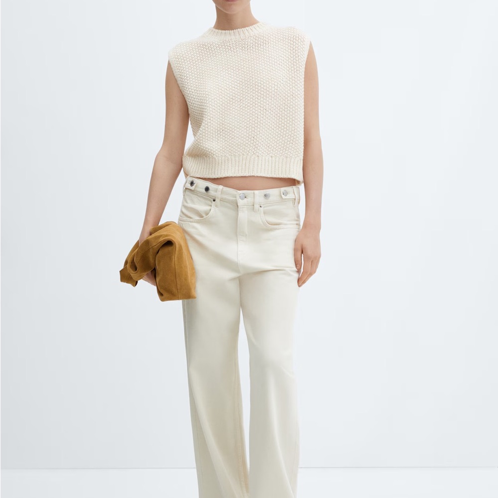 Women's chunky knit sweater vest in cream by MANGO